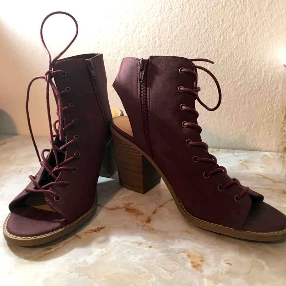 ANKLE HEELS 🙌✨ Maroon [Target]